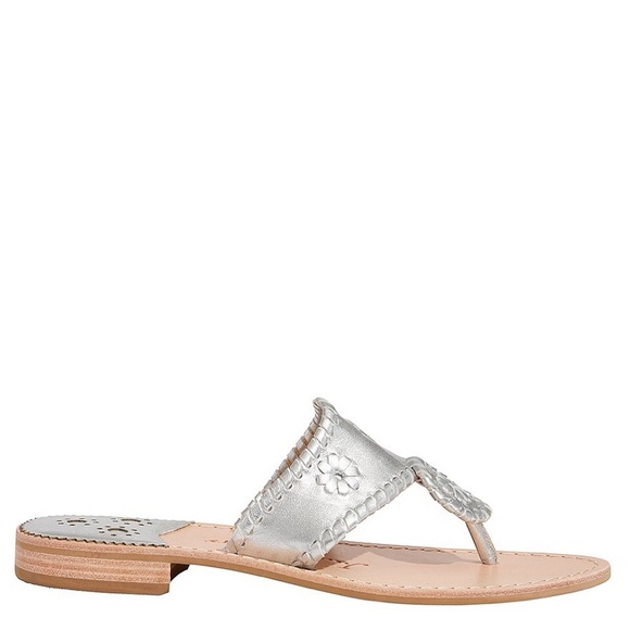 🔖 Jacks Metallic Leather Flat Thong Sandals Silver - Picture 2 of 5